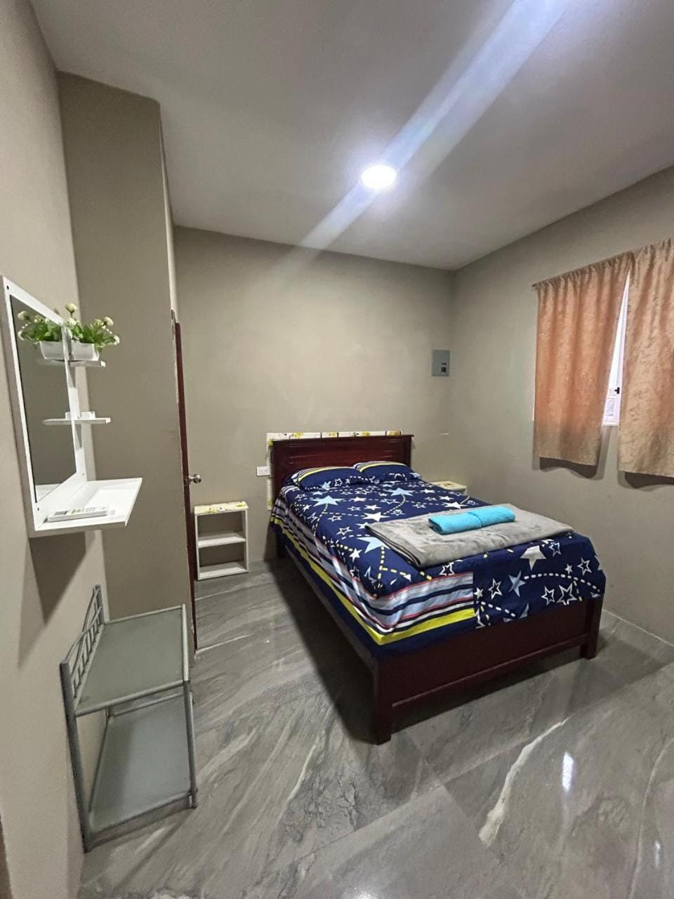 Suite cerca del consulado americano - Blue House Apartment in Guayaquil