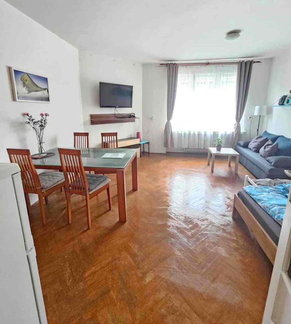 Downtown room Vacation rental in Prague