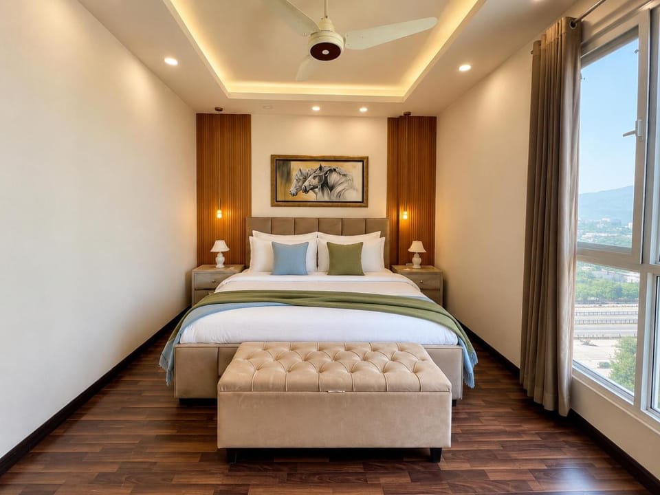 Bed, Photo of the whole room, Bedroom