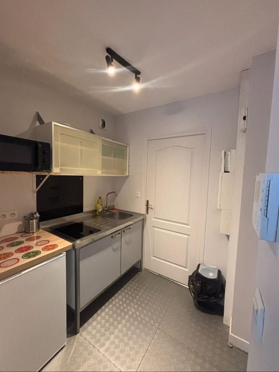 Logement 4 voyageurs face Gare Lille Flandres Apartment in Lille