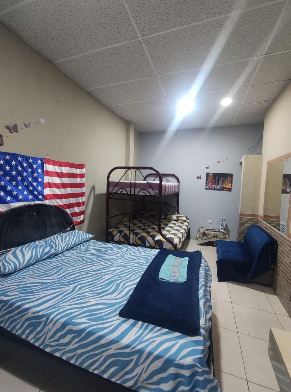 Dpto cerca del consulado americano - Blue House Apartment in Guayaquil