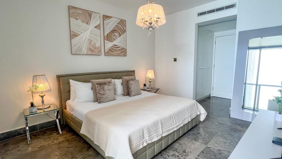 Amazing experience with ocean views on Balboa Ave 2 Apartment in Panama City, Panama