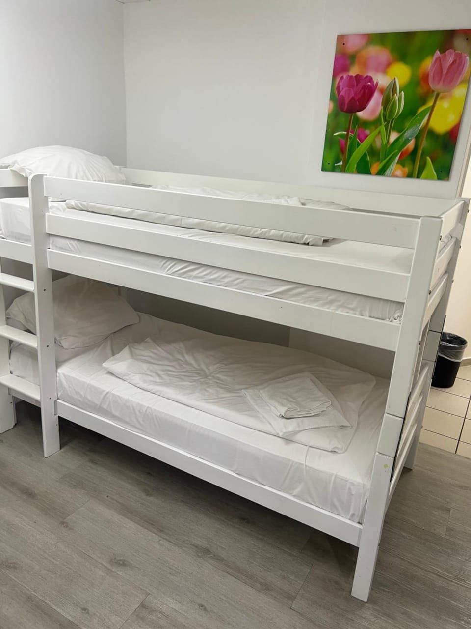 Julie Familie Zimmer mit 5 Betten und PrivatBad Apartment in Berlin