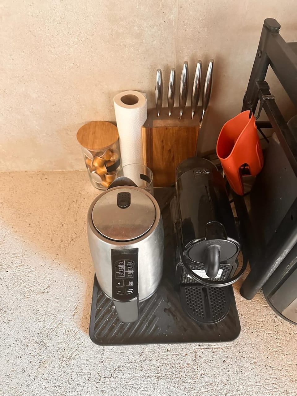 Coffee/tea facilities