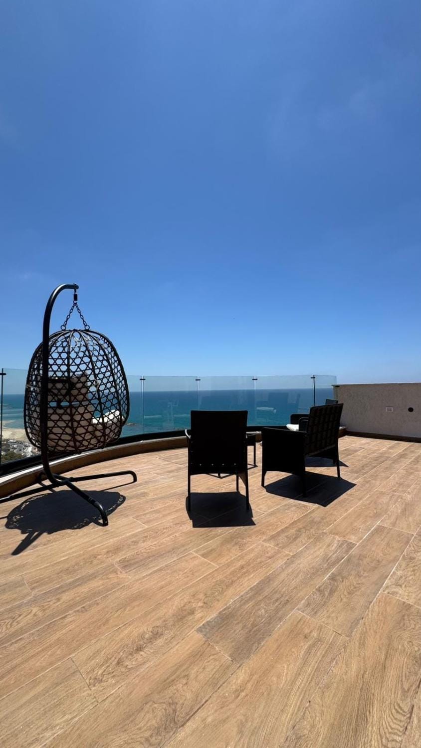 Sea view penthouse & SPA Netanya Apartment in Netanya