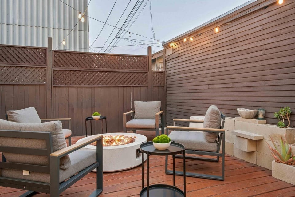 Seating area