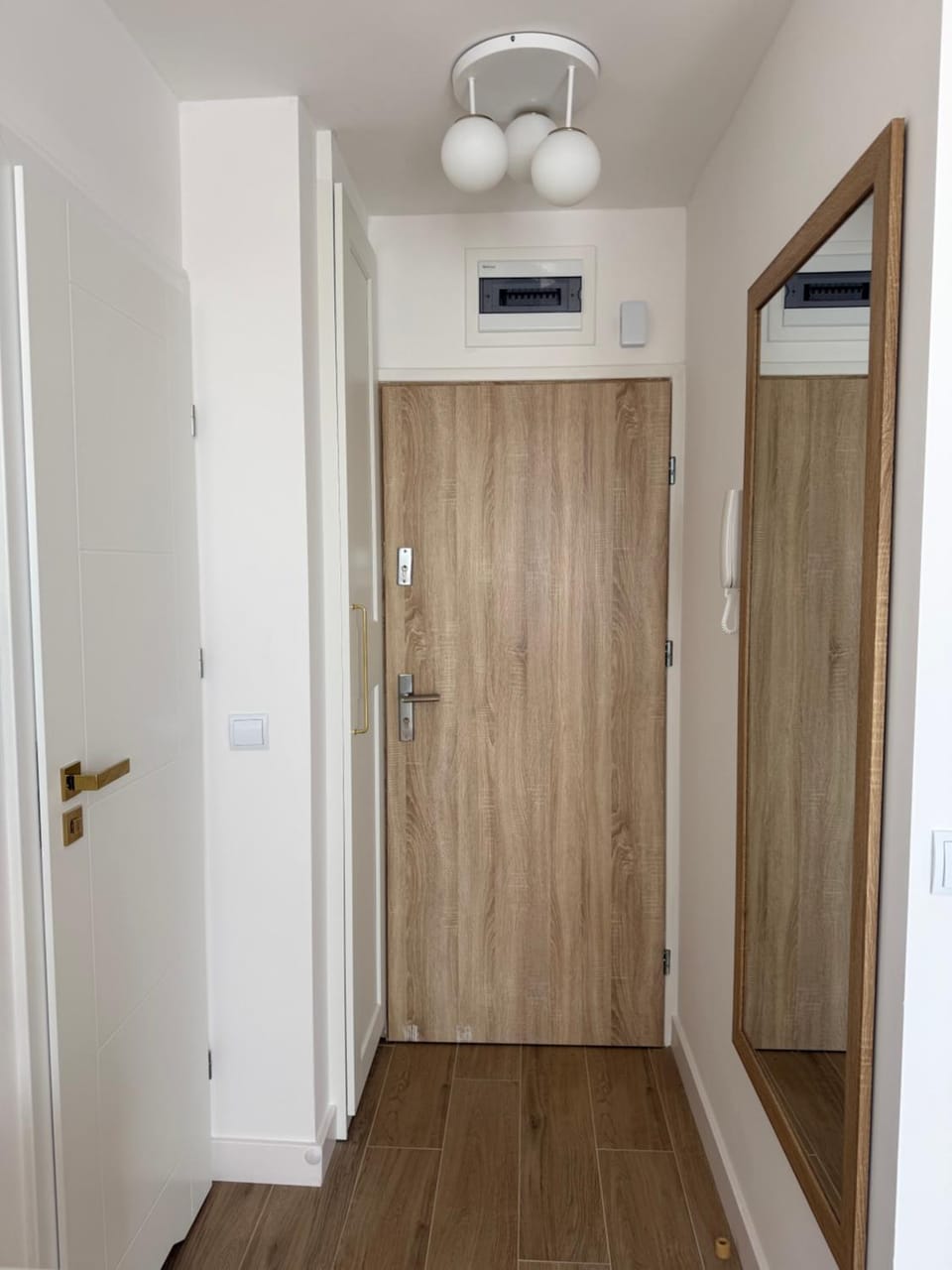 ParkowaSky Apartment in Lower Silesian Voivodeship