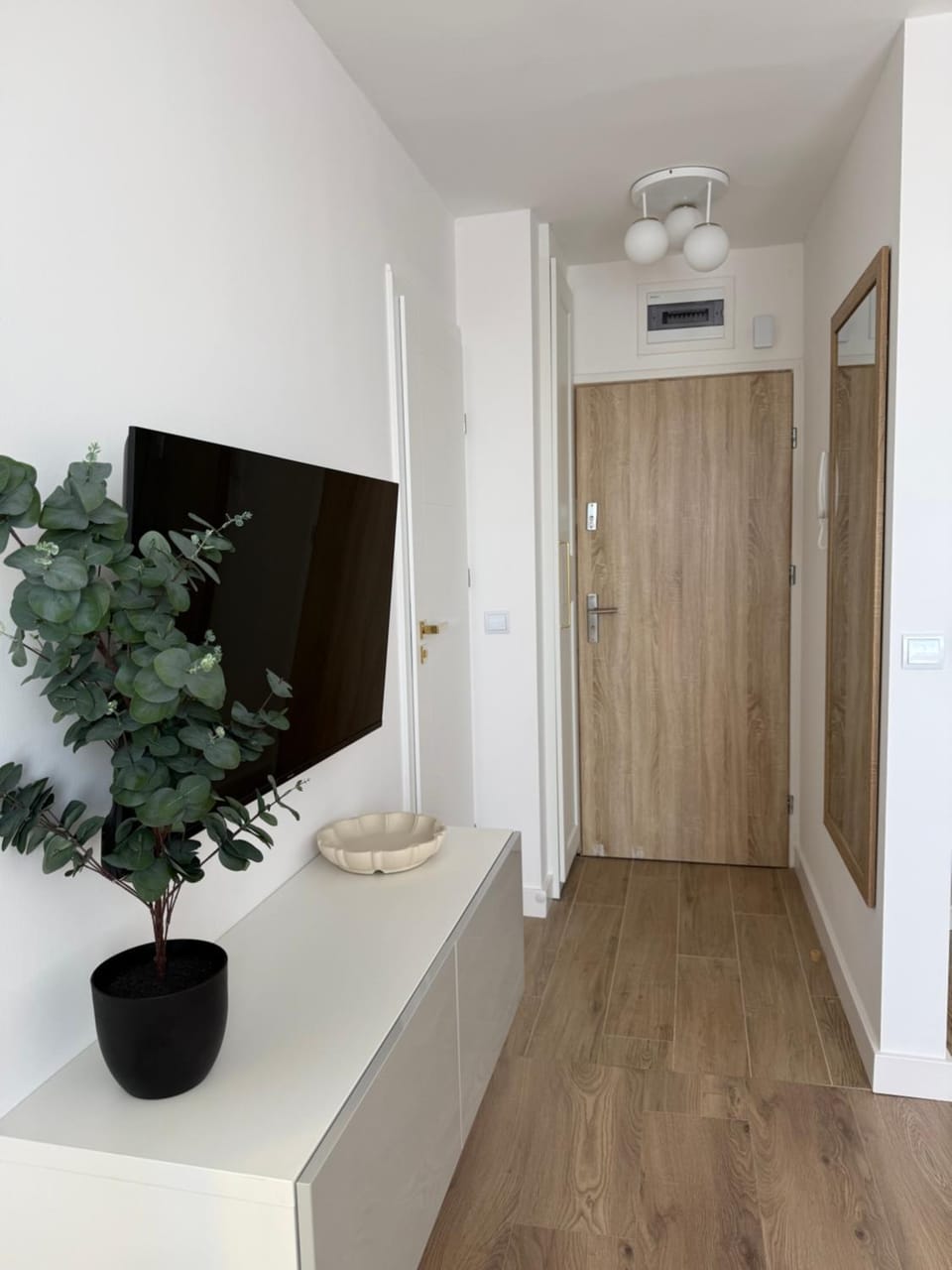 ParkowaSky Apartment in Lower Silesian Voivodeship