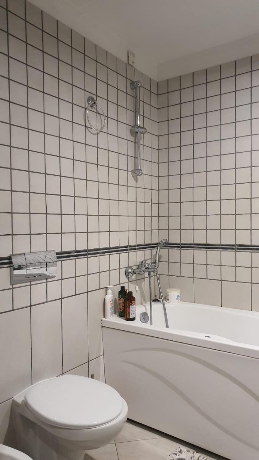 Quiet Riverside Flat - King Bed - Old Town 15 min Apartment in Riga