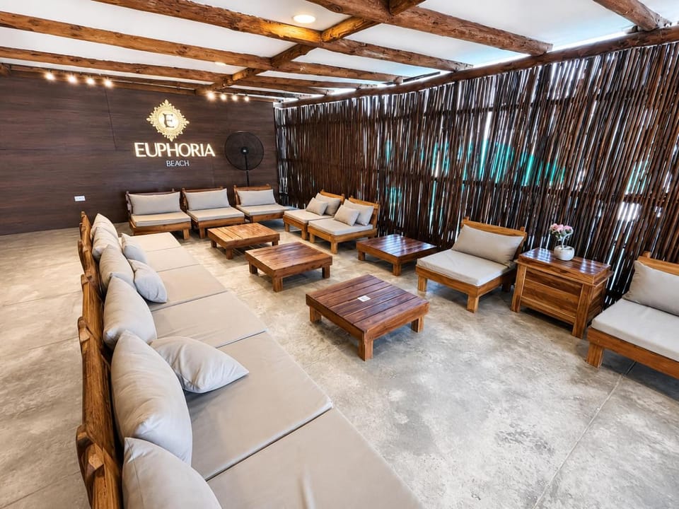 Balcony/Terrace, Balcony/Terrace, Living room, Lounge or bar, Seating area