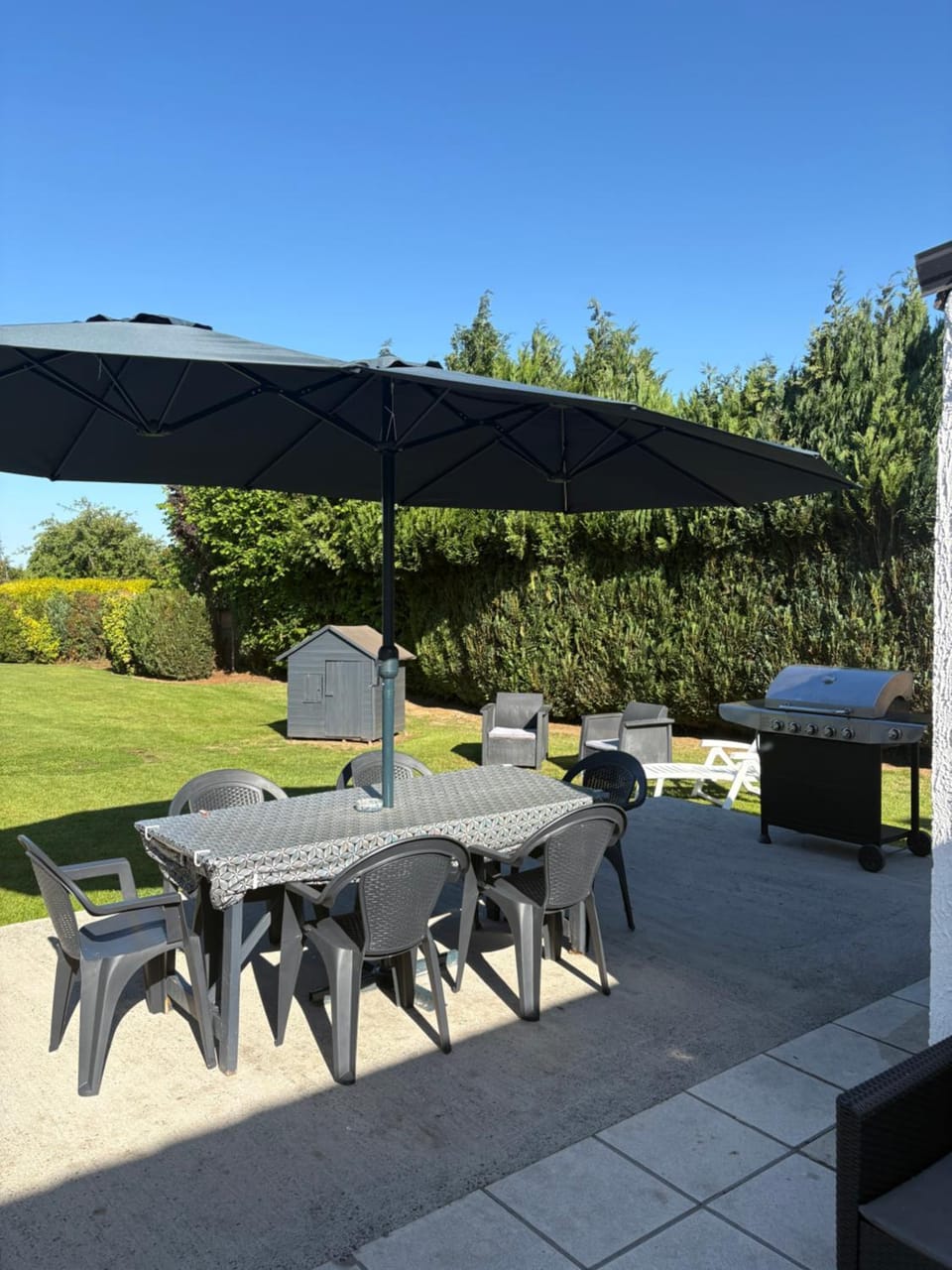 Petit pavillon, une chambre avec jardin Villa in Hauts-de-France