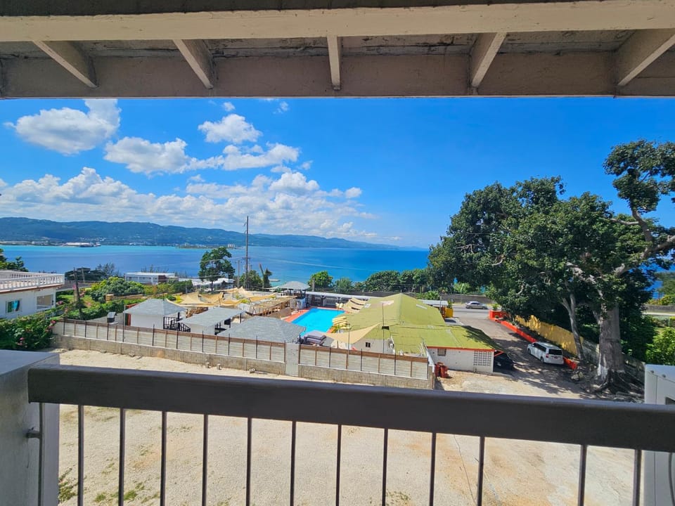 Natural landscape, View (from property/room), Mountain view, Pool view, Sea view, Swimming pool