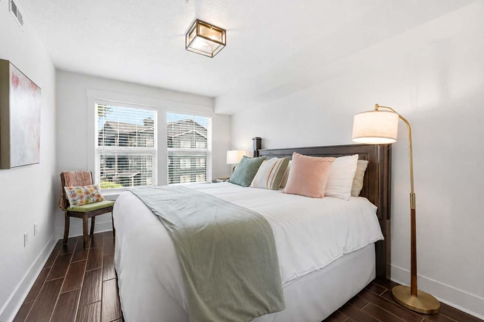 Jordanelle Escape Lake Life and Mountain Apartment in Wasatch County