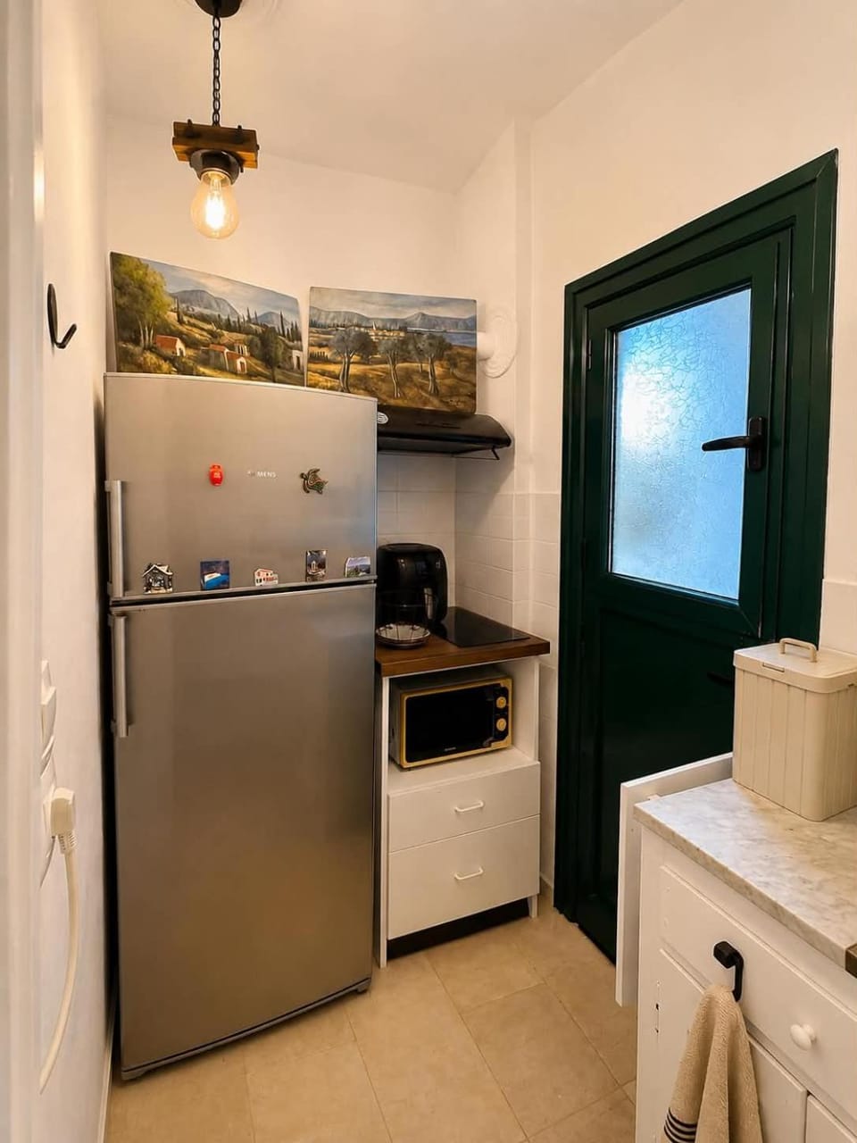 Kitchen or kitchenette, stove