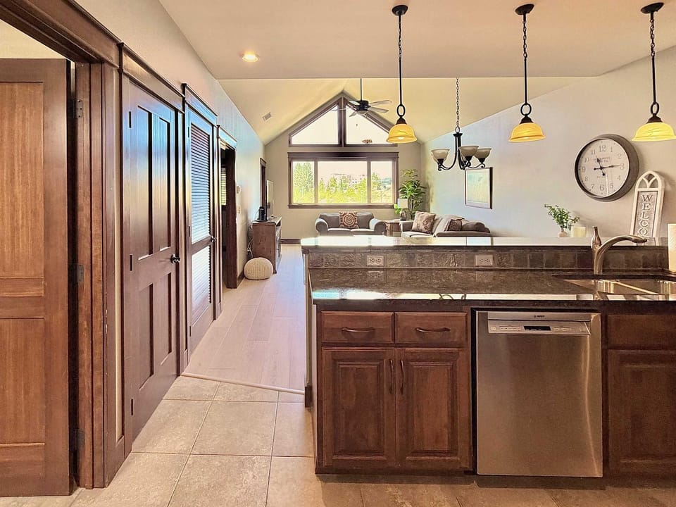 Unwind at Riverstone Loft House in Coeur dAlene