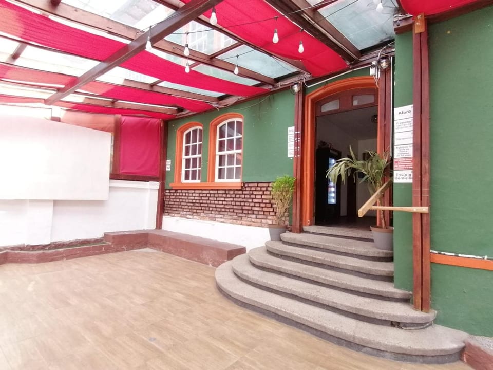 Hostal Piscis Bed and Breakfast in Quito