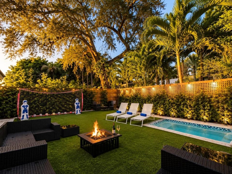 VILLA TMC Brickell - Pool Big Patio and Amenities Villa in Coconut Grove