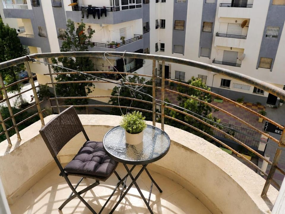 Appartement dans quartier calme Apartment in Rabat-Salé-Kénitra