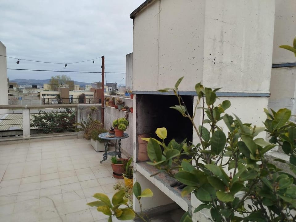 Departamento con Terraza, Parrilla y Fácil Acceso Apartment in Tandil