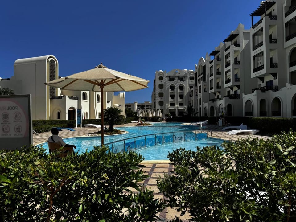 Joyful and unique sea view 5 star hotel apartment not for Egyptian Apartment in Hurghada