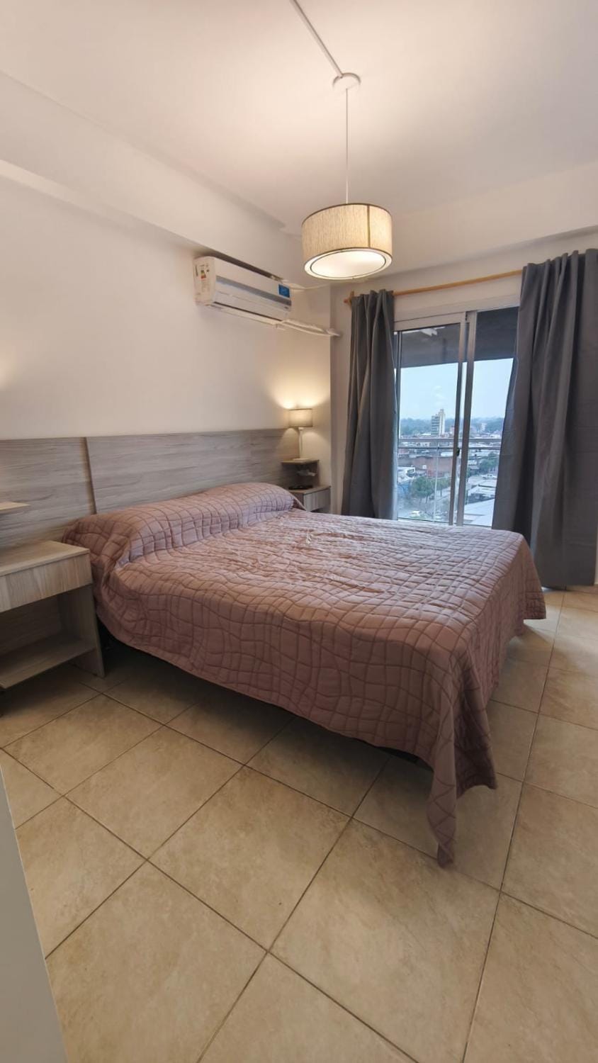 Bed, Photo of the whole room, Bedroom, air conditioner