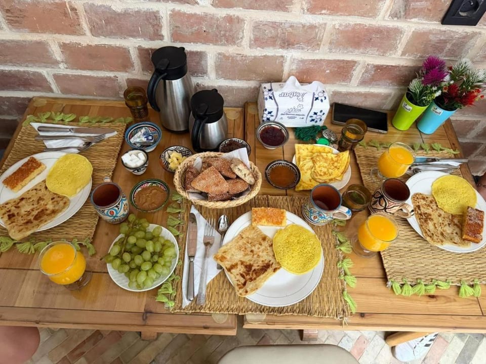 Breakfast