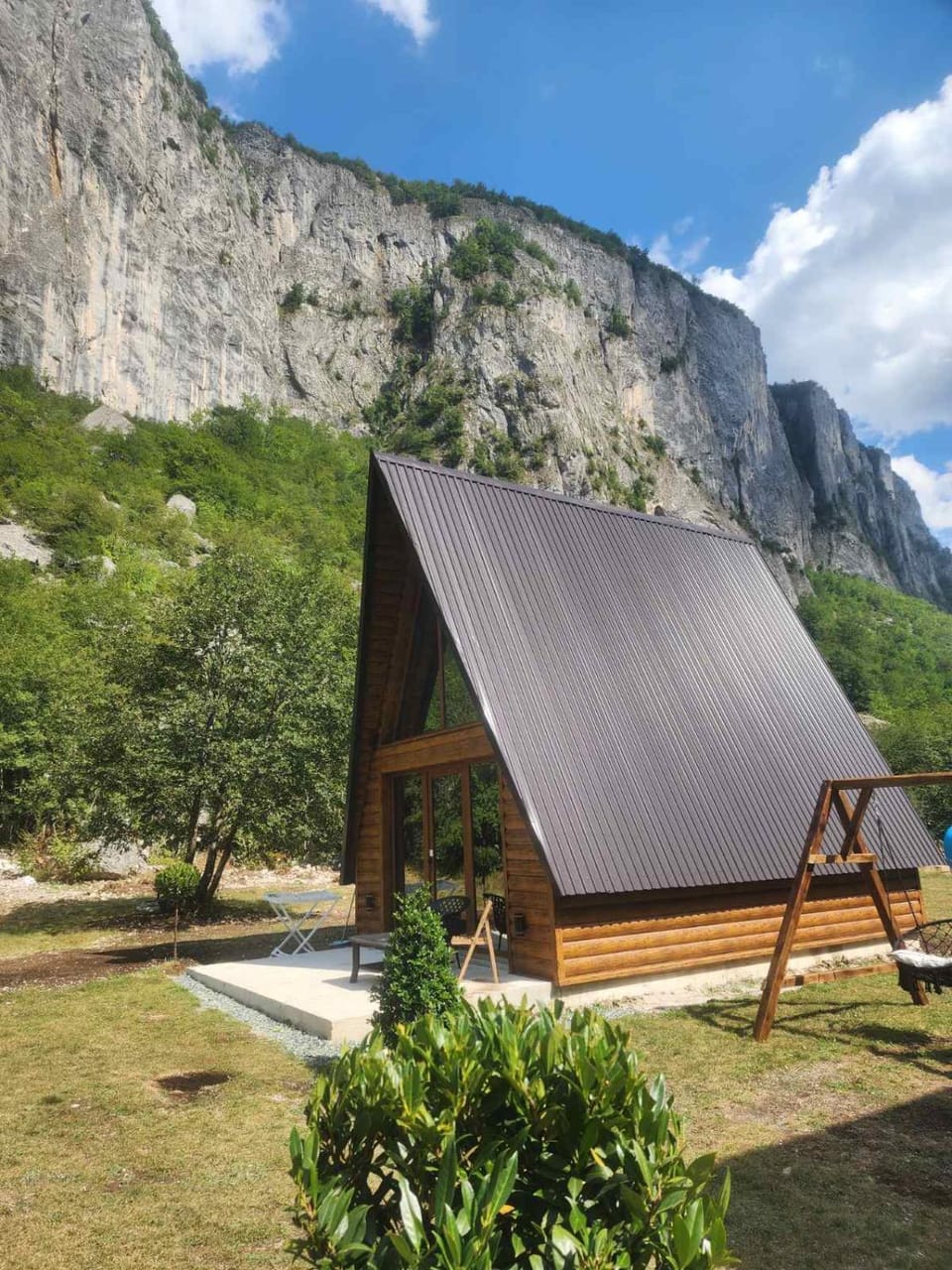 Game of Stones -Hidden Gem of Durmitor House in Montenegro