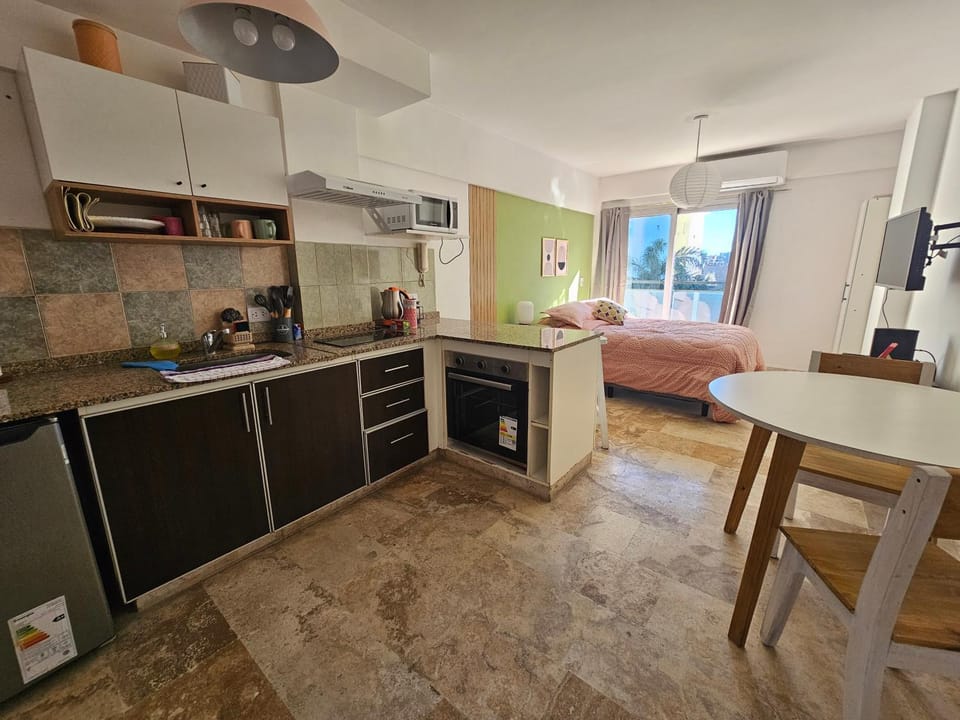 Departamento Encantador Equipado en Morón Centro Apartment in Villa Luzuriaga