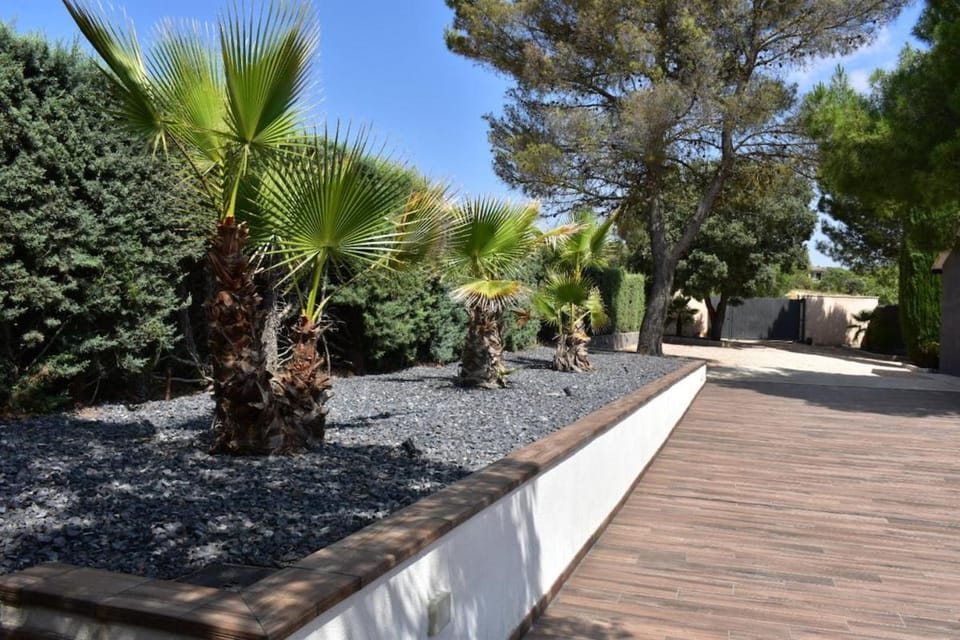 Villa La Soleá 16 People Apartment in La Mancha