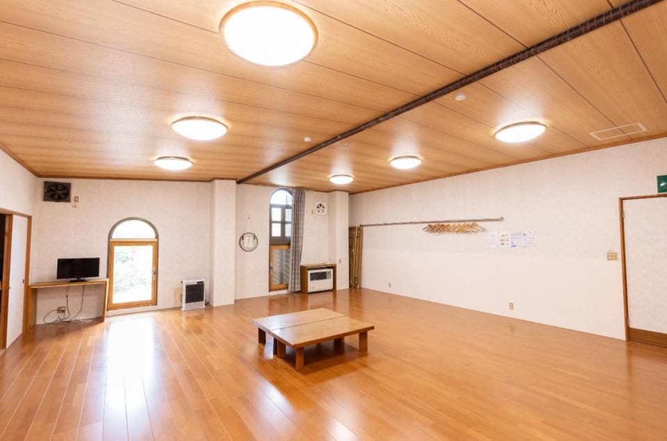苗場ロッヂ丘 Bed and Breakfast in Japan