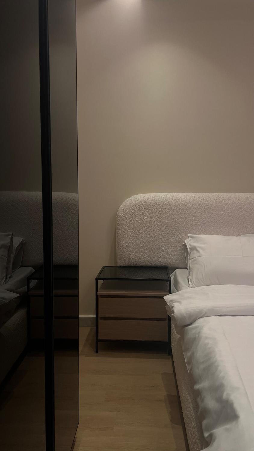 Bohemian apartment with private parking and self check-in Apartment in Jeddah