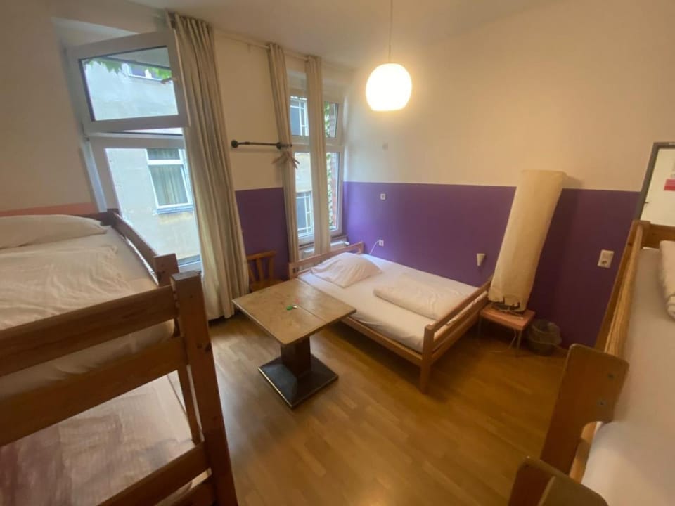 Discover Berlin - Start in Kreuzberg Hostel in Berlin