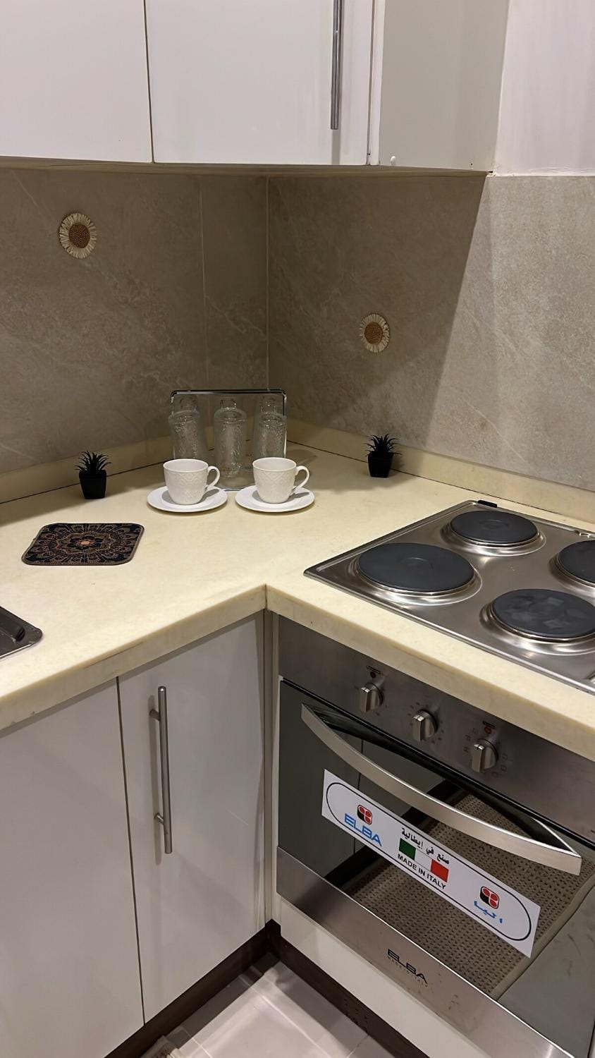 A classy suite with an elegant design and private parking Apartment in Jeddah