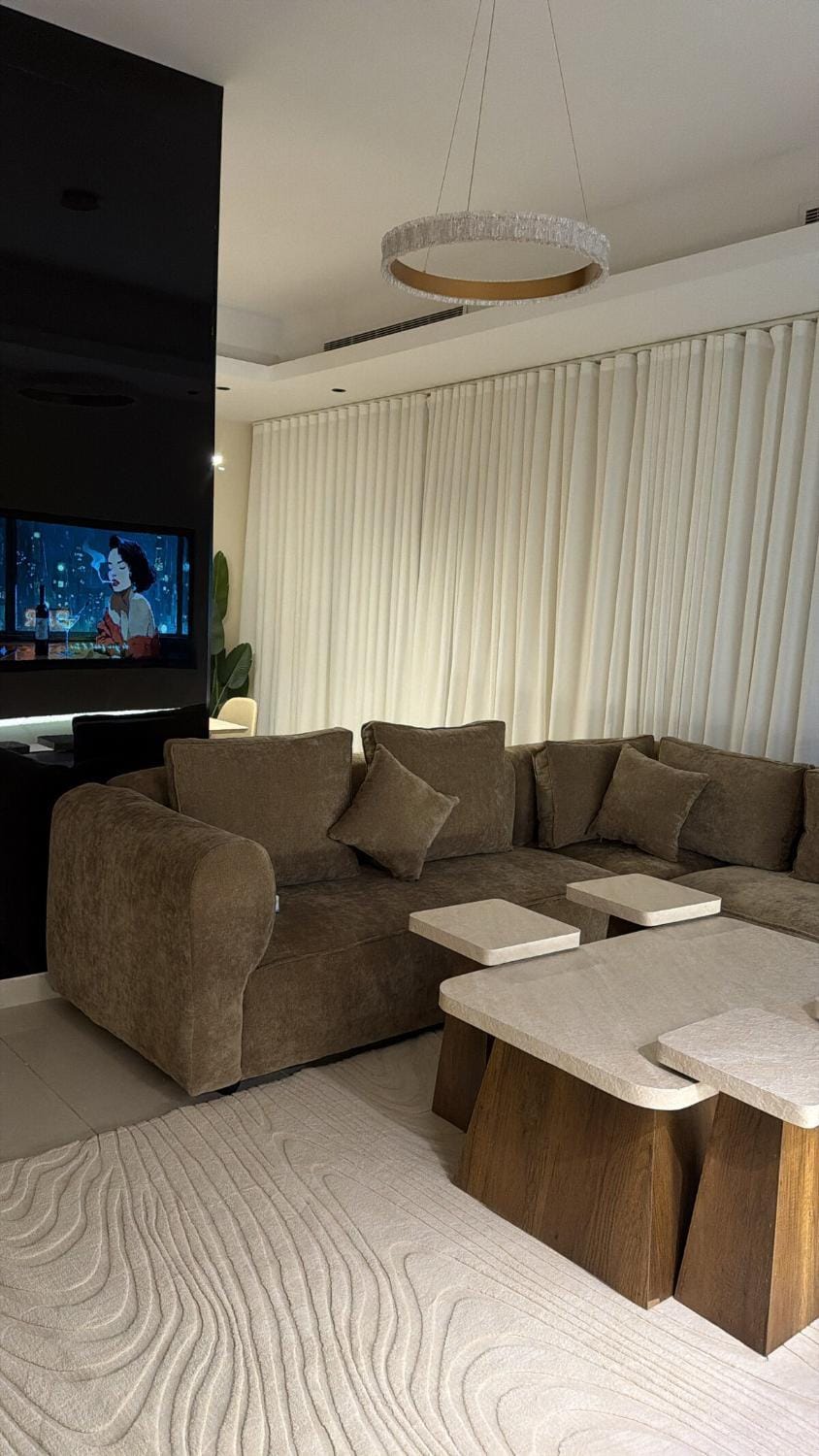 Communal lounge/ TV room, Living room, Seating area