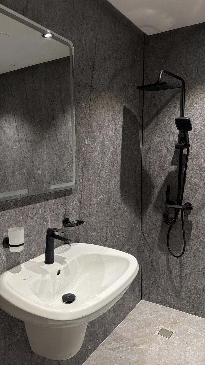 Shower, Bathroom