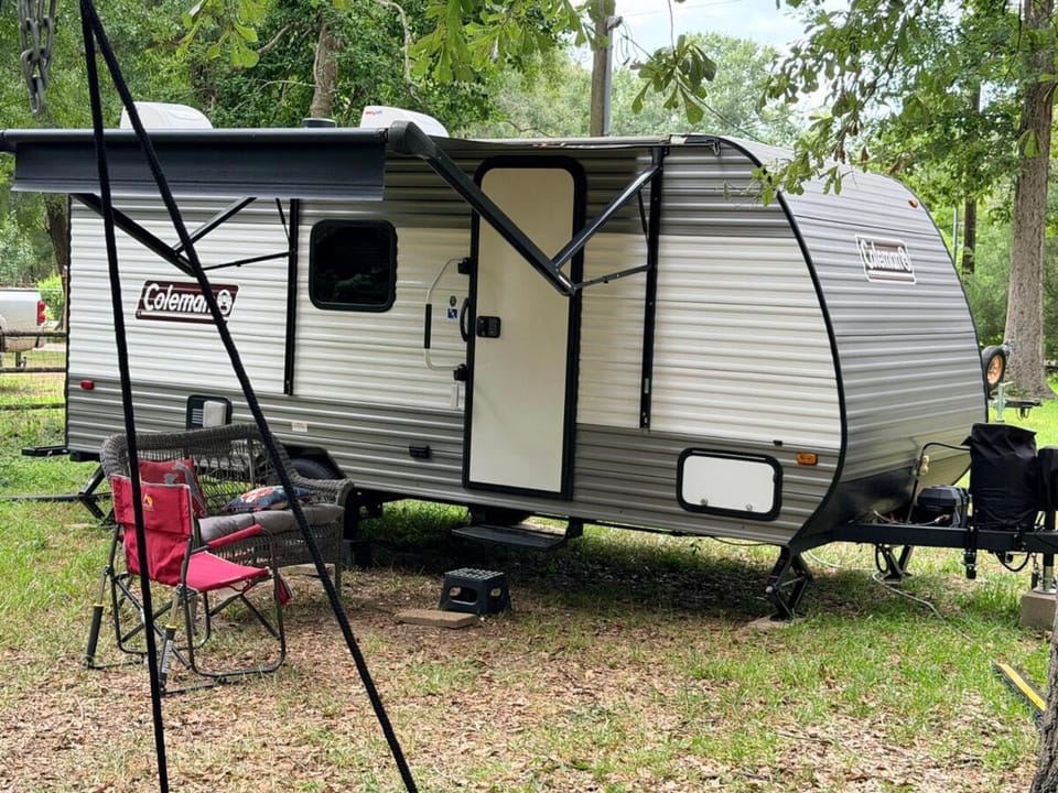 The Escape at Vanderosa Capsule hotel in Conroe