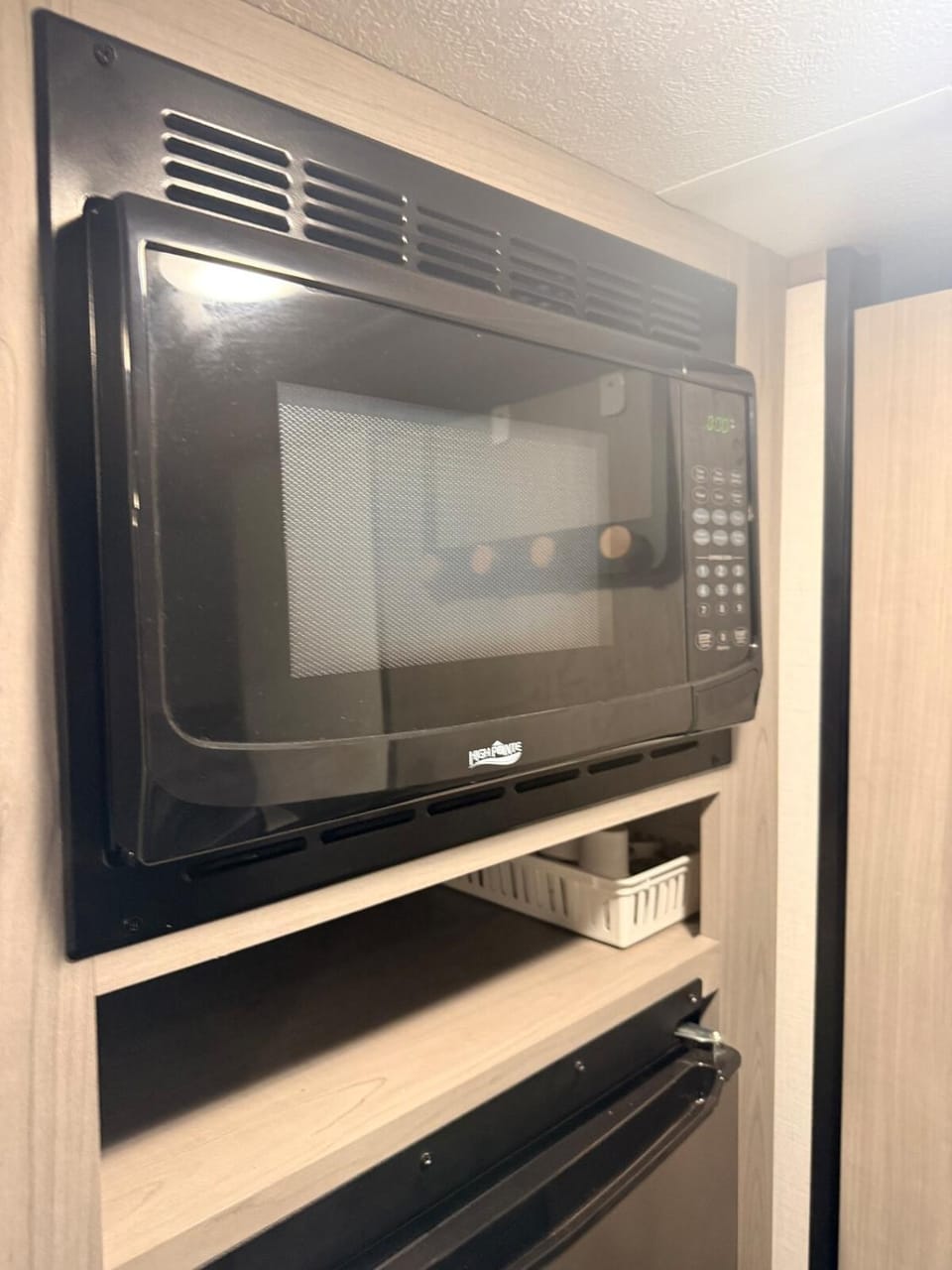 The Escape at Vanderosa Capsule hotel in Conroe
