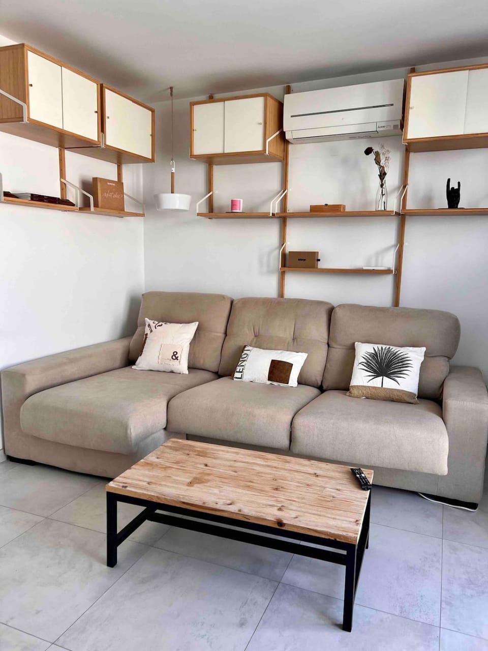 A duplex penthouse with a terrace and a parking space Apartment in Tarifa
