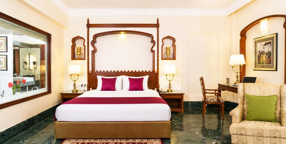 Beach Side Hotel Moon Chakra Tirtha Road Premium Stay Near Niladari Beach with AC Rooms, Free Wi-Fi, Parking, Family-Friendly Accommodation & Modern Guest Facilities Hotel in Odisha