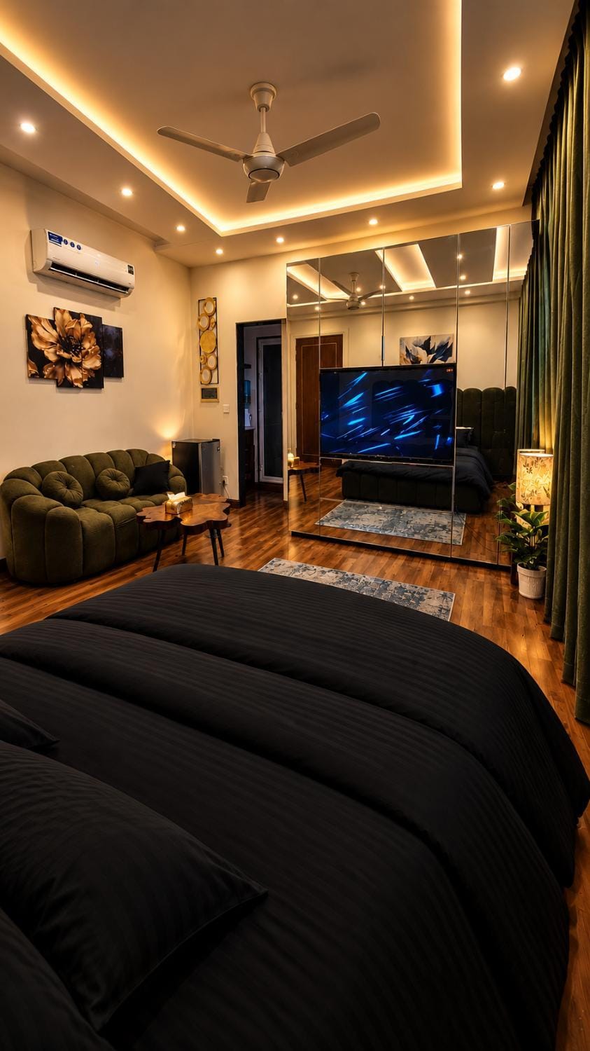 Communal lounge/ TV room, Bed, TV and multimedia