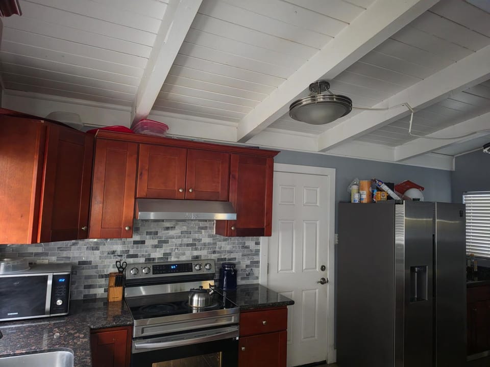 Private furnished room for rent in Fremont Vacation rental in Fremont