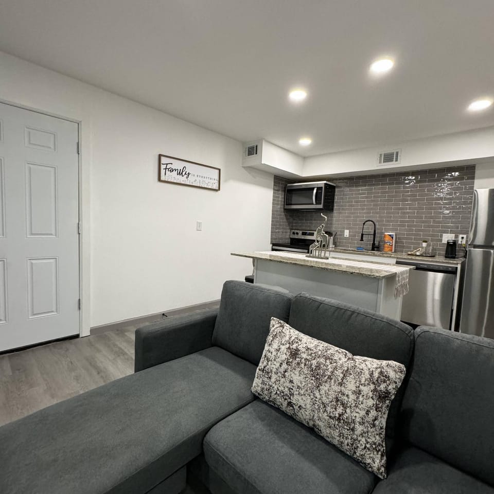 BR Dallas K10 Apartment in Dallas