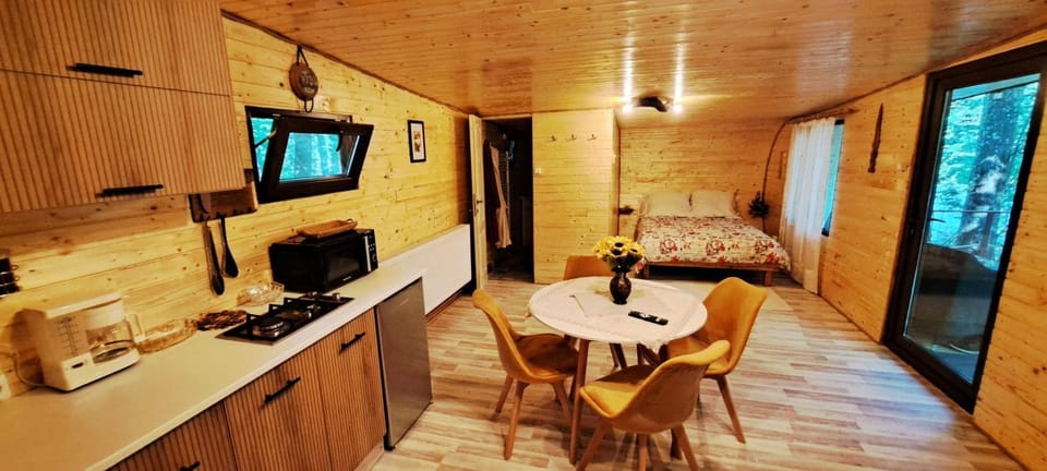 Cabana Arca lui NOE Campground/ 
RV Resort in Romania