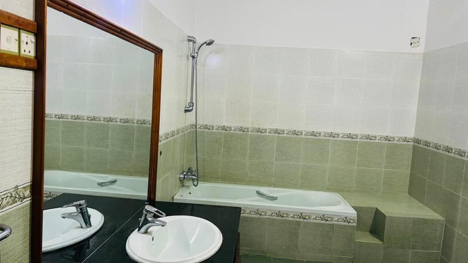 New Arverne Villa Kandy Hotel in Kandy