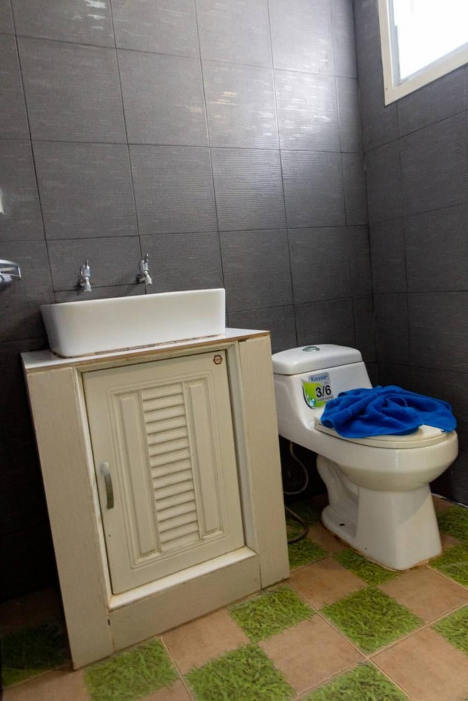 Beautiful 4 Bed Bungalow Close to Beach & Hotspots Villa in Choeng Thale