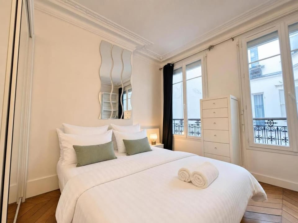 Bed, Bedroom