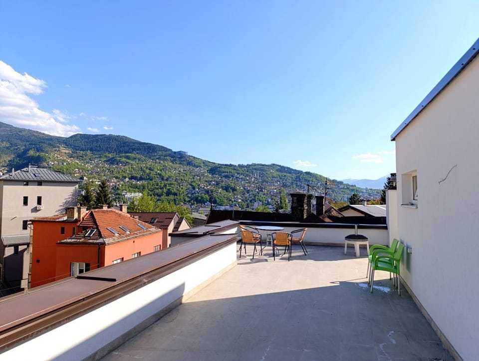 Day, Natural landscape, View (from property/room), Balcony/Terrace, Dining area, Mountain view