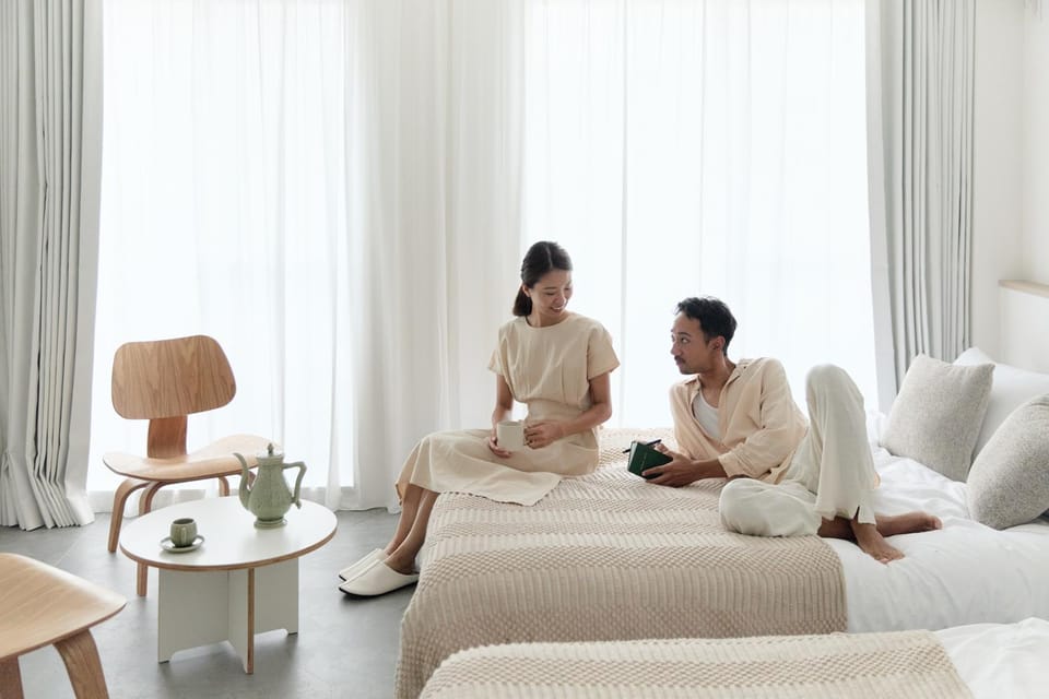 Bed, People