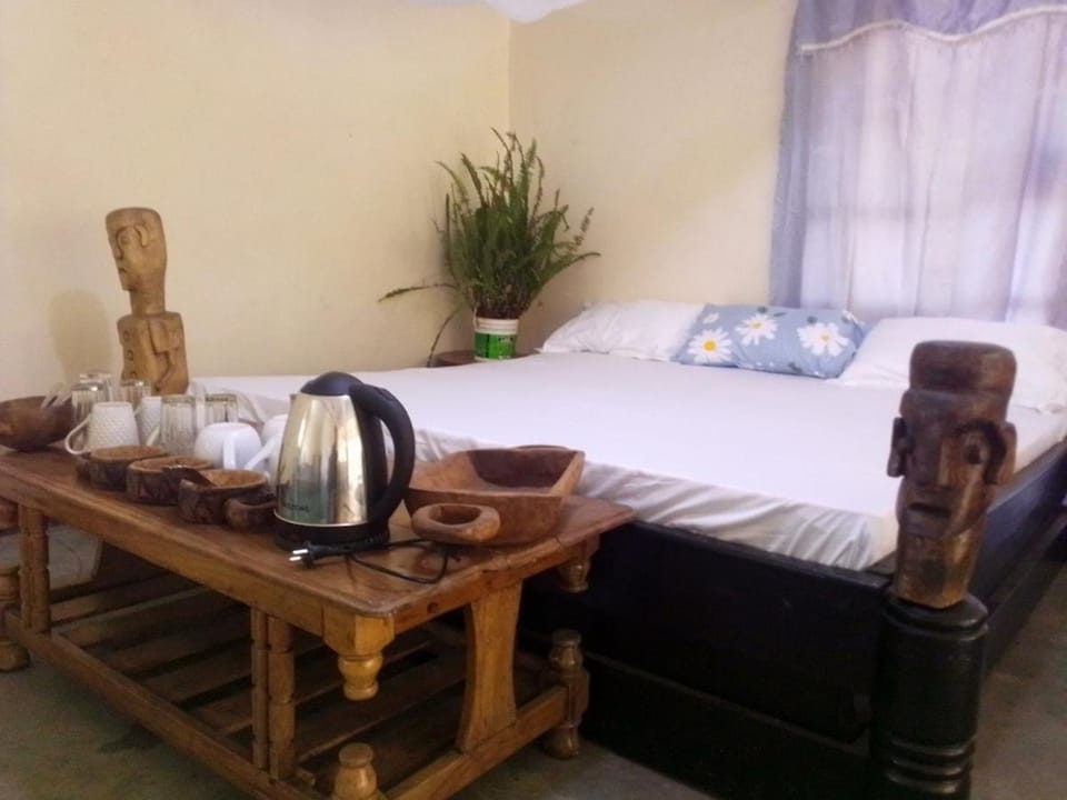 Ngurdoto Crater Lodge Bed and Breakfast in Tanzania