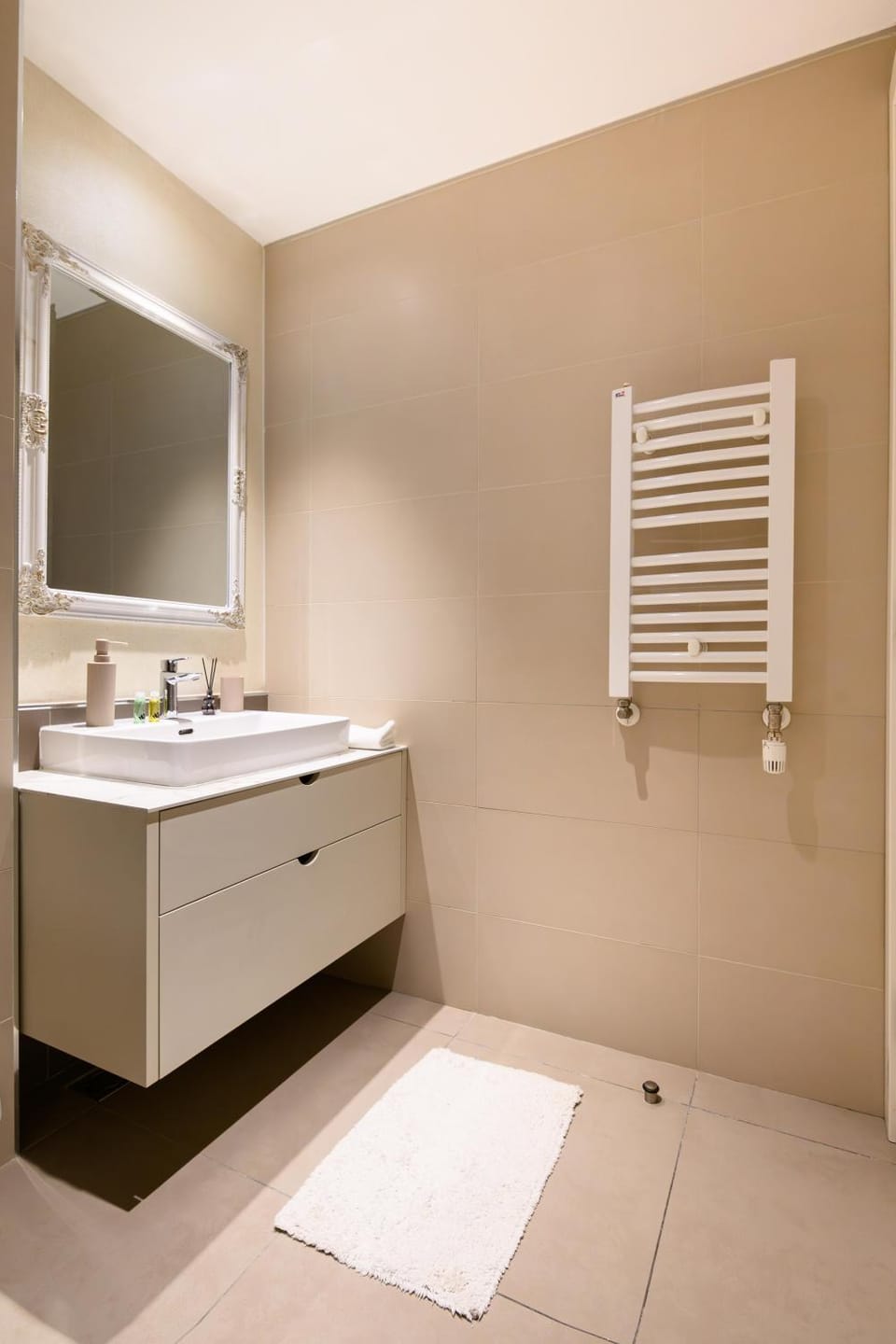 BW Exclusive Residence with City View & Free garage Apartment in Belgrade